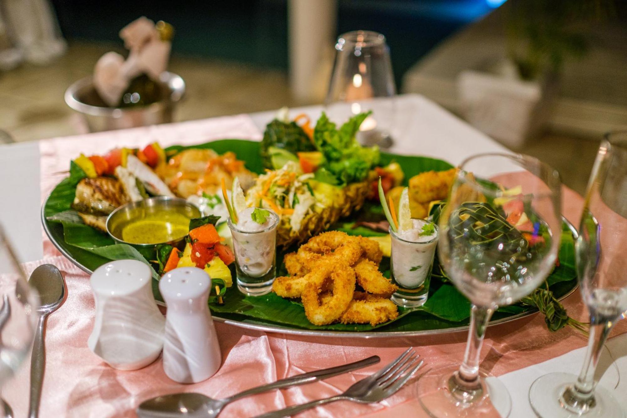 Fiji Hideaway Resort & Spa Tangangge Экстерьер фото
